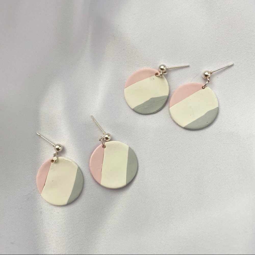 Handmade Petal Wave Earrings - Picture 3 of 5